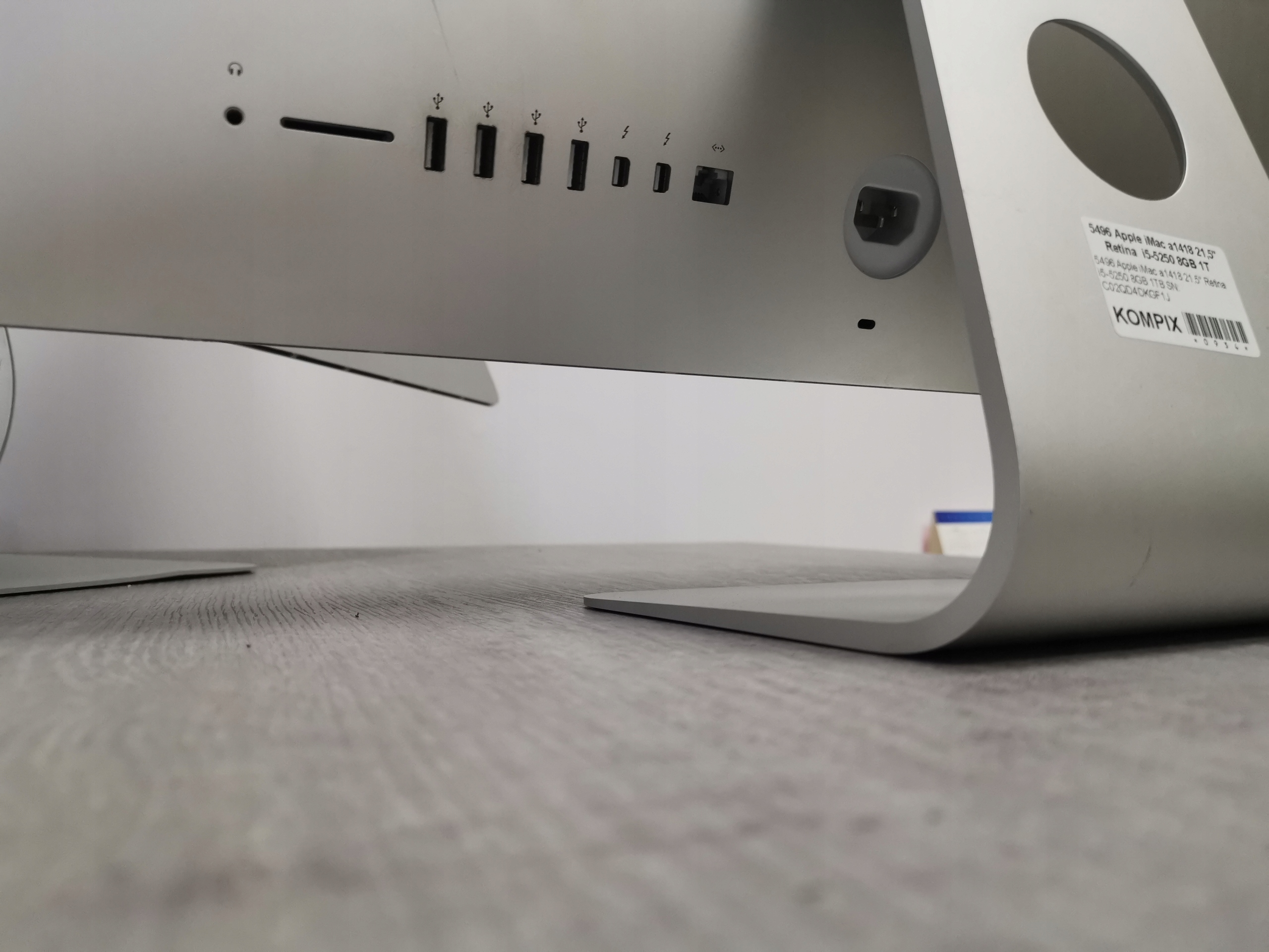 Apple iMac 21,5" i5-5575R 8GB 256SSD 2015 Stan.BDB - obrazek 7