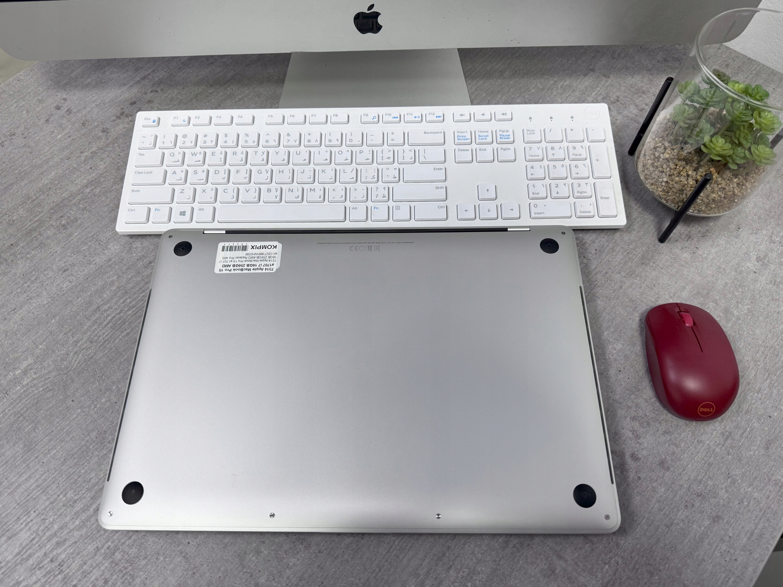 Apple MacBook PRO 15 i7 2.6GHz 16GB 256SSD + Touchbar Silver jak NOWY - obrazek 5