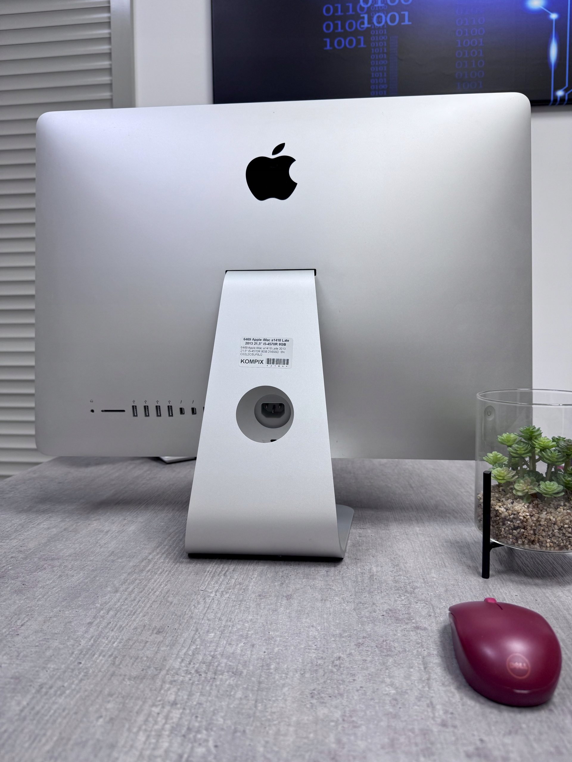 Komputer Apple iMac 21,5" Slim i5 4x 2,7GHz 8GB 256GB SSD - Stan.BDB - obrazek 4