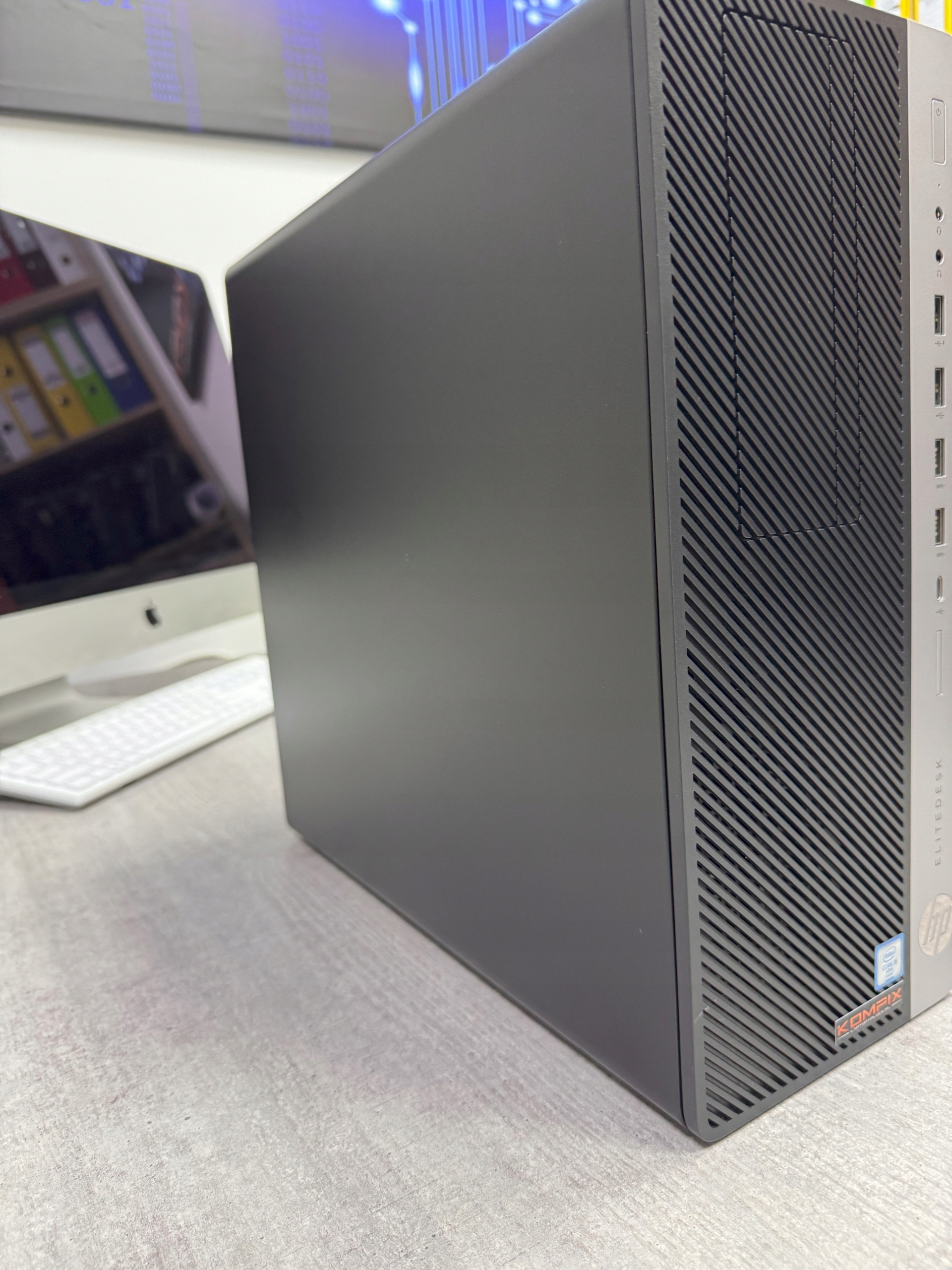 Komputer HP EliteDesk 800 G3 Tower i5-6500 32GB 2Tb SSD - obrazek 3
