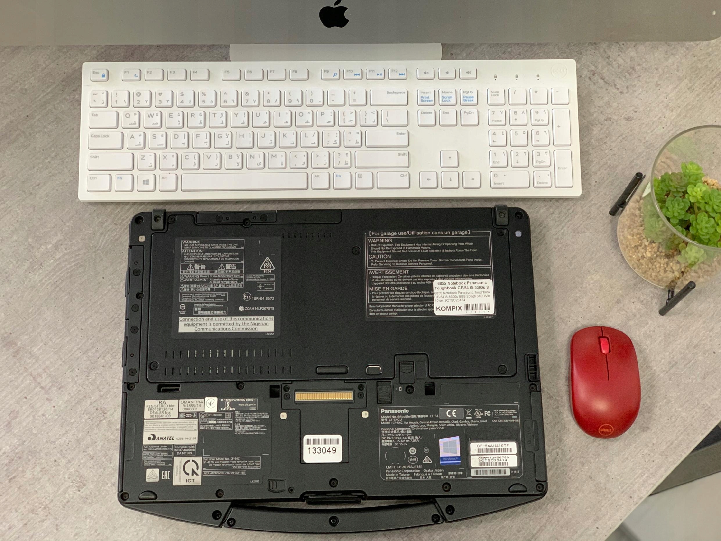 Laptop przemysłowy Panasonic CF-54 i5-5300u 8GB 512SSD WINDOWS 11 - obrazek 6