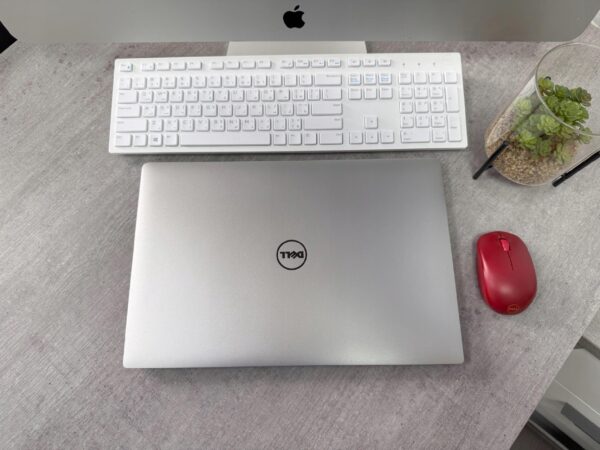 Laptop DELL Precision 5520 | i7-6820HQ Quadro M1200 16GB 512SSD FullHD - obrazek 2