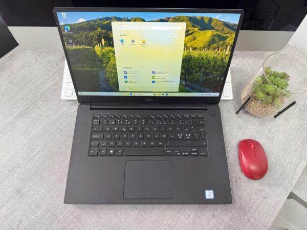 Laptop DELL Precision 5520 | i7-6820HQ Quadro M1200 16GB 512SSD FullHD - obrazek 4