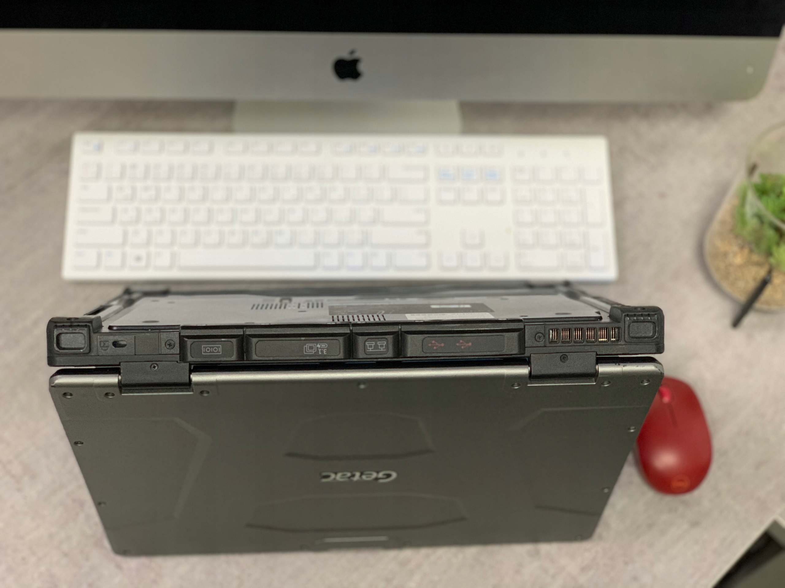 Laptop przemysłowy GETAC S410 G3 i7-8665u 32GB 2TB SSD DOTYK WINDOWS 11 - obrazek 7