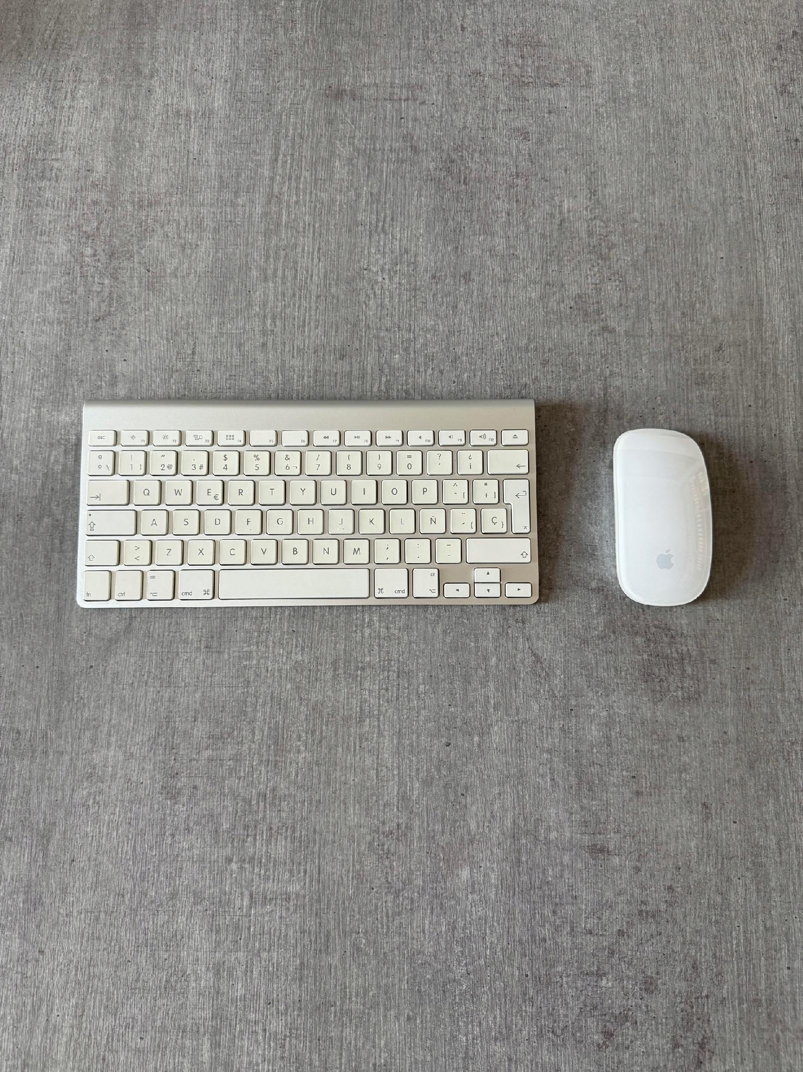 Apple iMac 21,5" i5-7360U 8GB 1TB - 2017 + Klawiatura i Myszka Apple! - obrazek 7