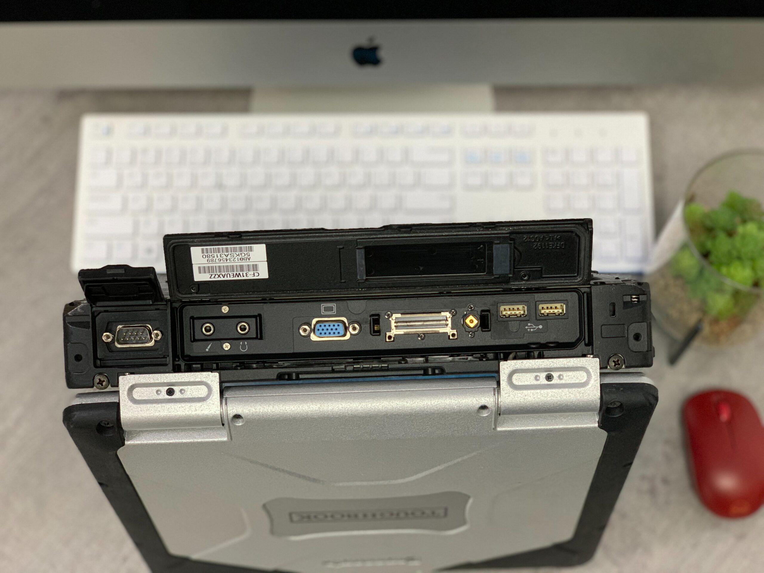 Do Warsztatu Pancerny Laptop Panasonic CF-31 MK5 16GB 256SSD +Dotyk +LTE - obrazek 6