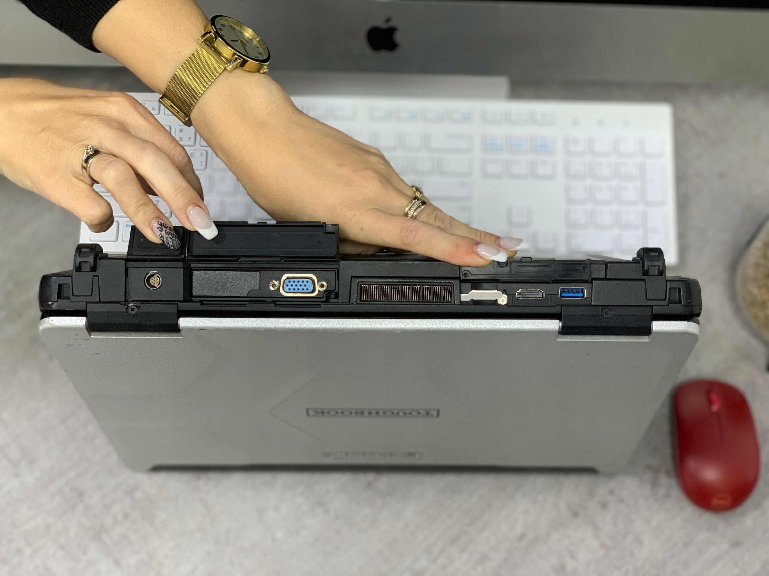 Pancerny Panasonic CF-54 Mk3 i5-7300u 32GB 512SSD FHD DOTYK +LTE - obrazek 8