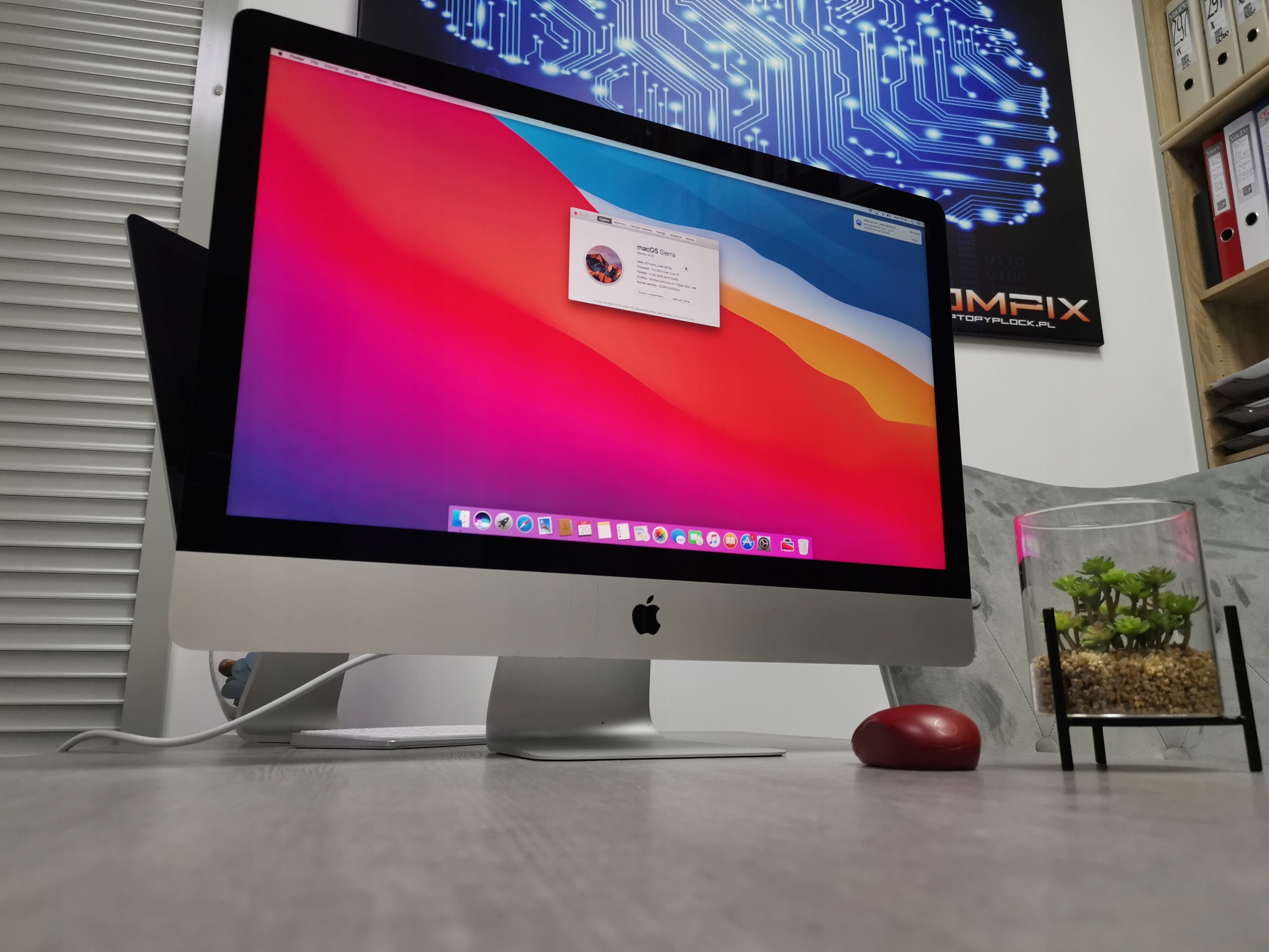 2015 Apple iMac 27" 5K i7-6700k 32GB 256SSD M395 - obrazek 4