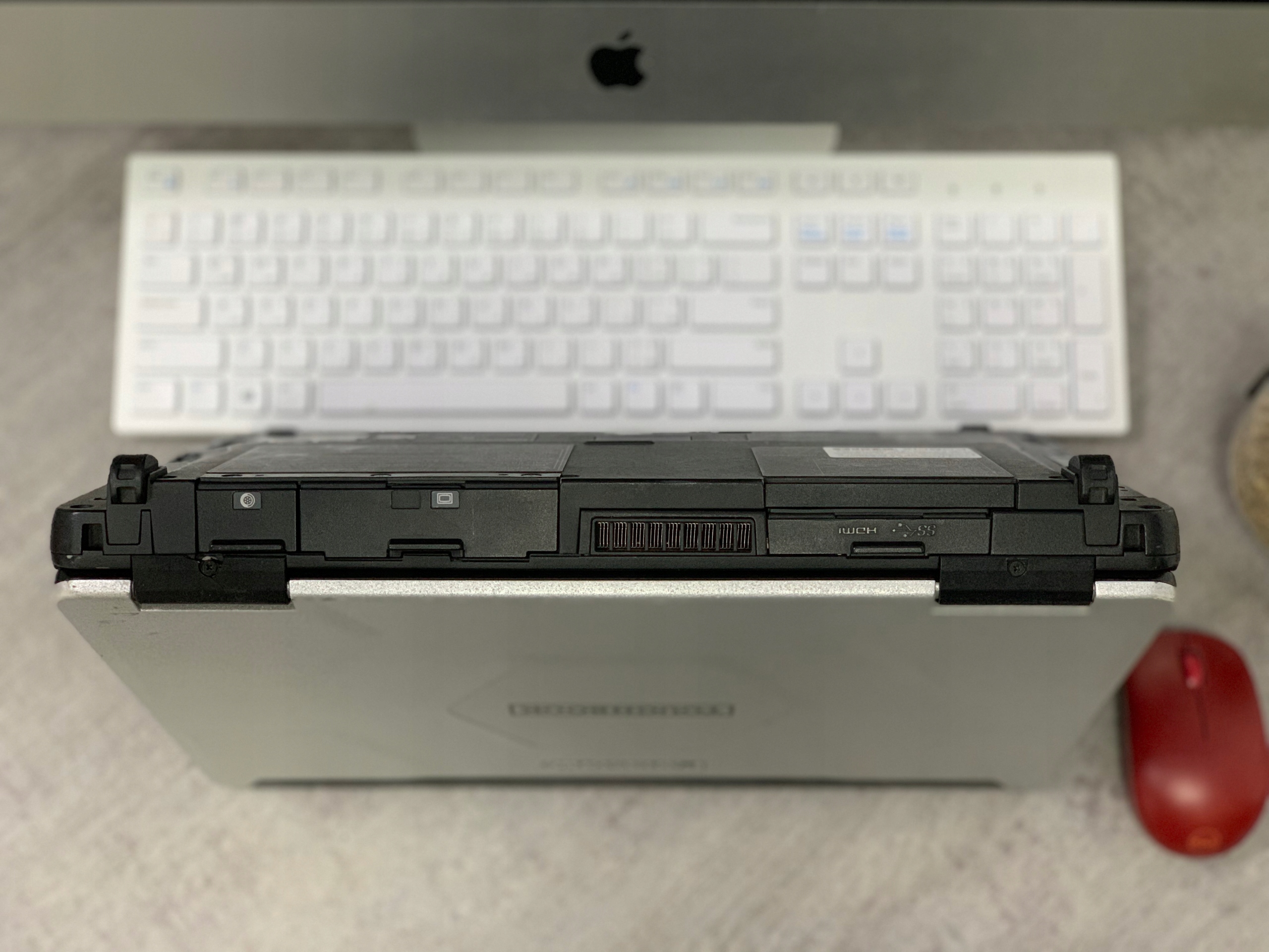 Pancerny Panasonic CF-54 Mk3 i5-7300u 8GB 1Tb SSD FHD DOTYK +LTE - obrazek 7